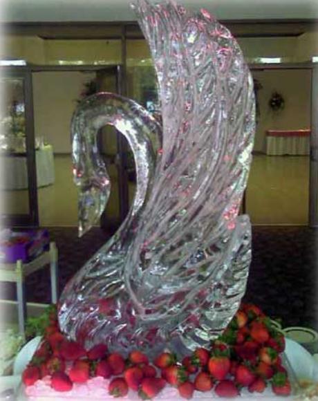 ice sculptures swans